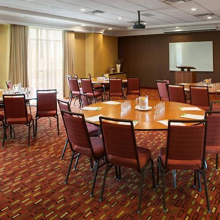 Hotel Courtyard By Marriott London Extérieur photo