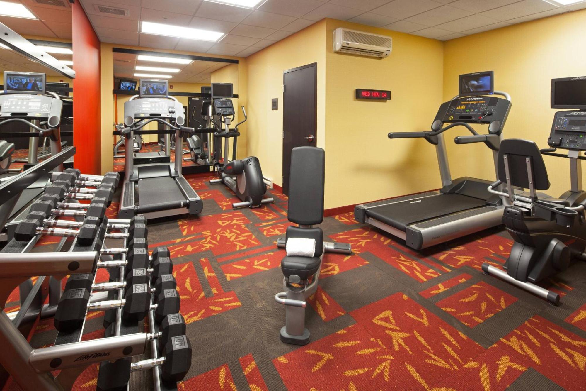 Hotel Courtyard By Marriott London Extérieur photo
